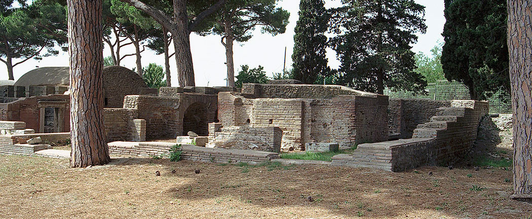 tombe45 01
