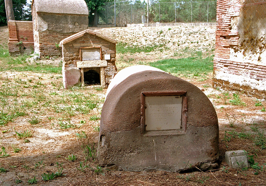 tombe52 01