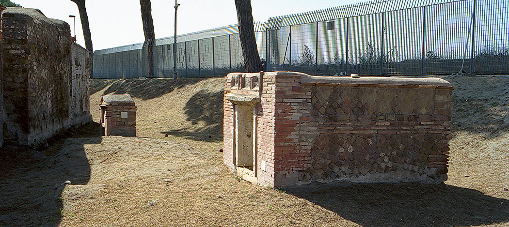 tombe70 01