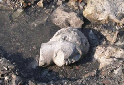 Gli archeologi greci fanno la scoperta principale nel sito della battaglia di Salamina