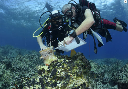 Onderwater archeologisch onderzoek langs zuidelijke kust van het griekse eiland Naxos