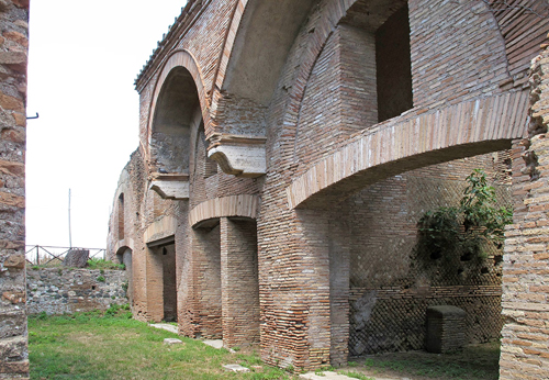 Tabernae at Ostia 